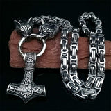 Men domineering stainless steel wolf head necklace with Nordic Viking Thor hammer pendant hanging Viking king chain